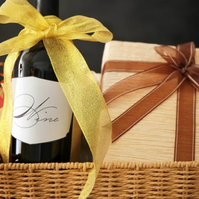 SAVVY STRATEGIES FOR SENDING GIFT HAMPERS ETIQUETTE INSIGHTS